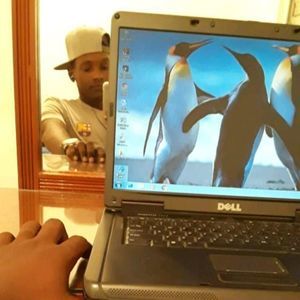 Meet your Posher, Felix